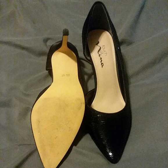 Shoes - Picture 3 of 4